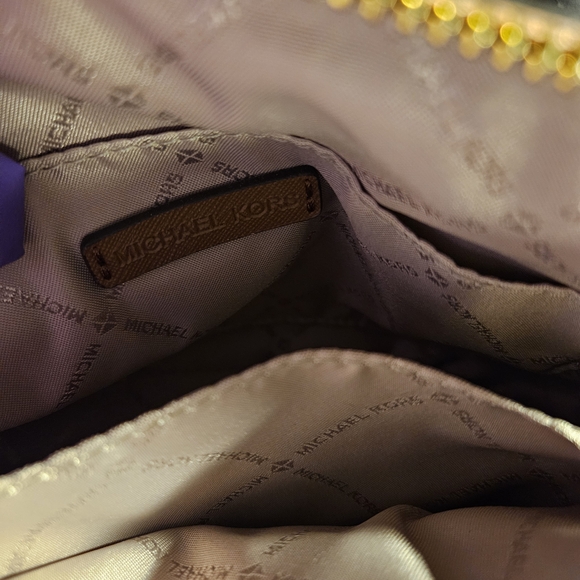 Michael Kors Outlet Jet Travel Medium Dome Crossbody Bag brown/gold chain - Picture 10 of 16